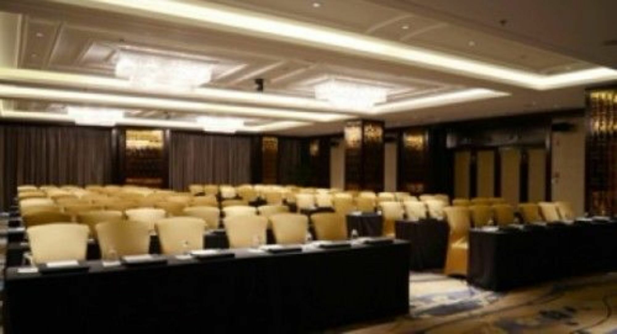 Grand Barony Xi'An Hotel Xi'an  Exterior photo